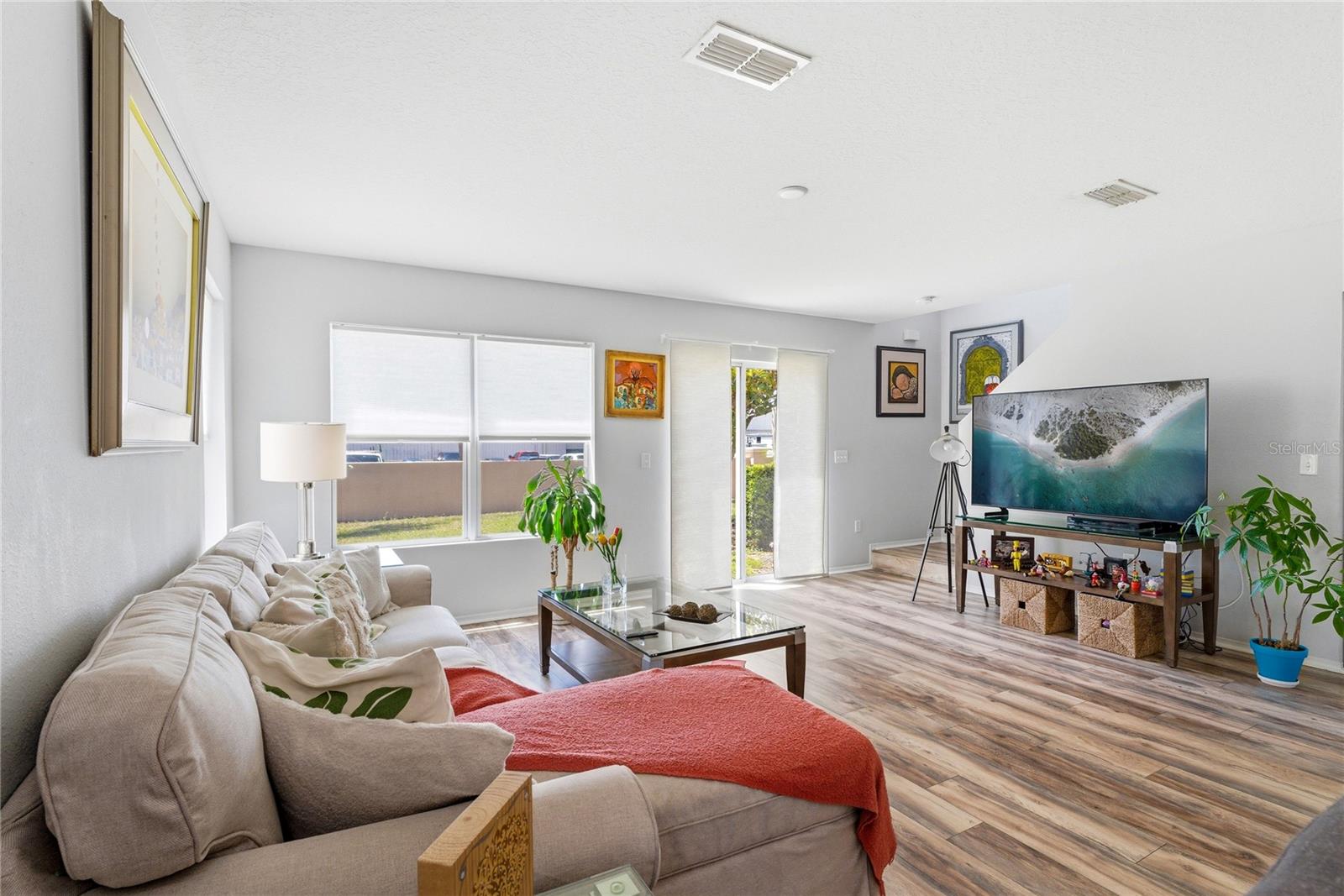 Image 3 of 18 For 3045 Seaview Castle Drive