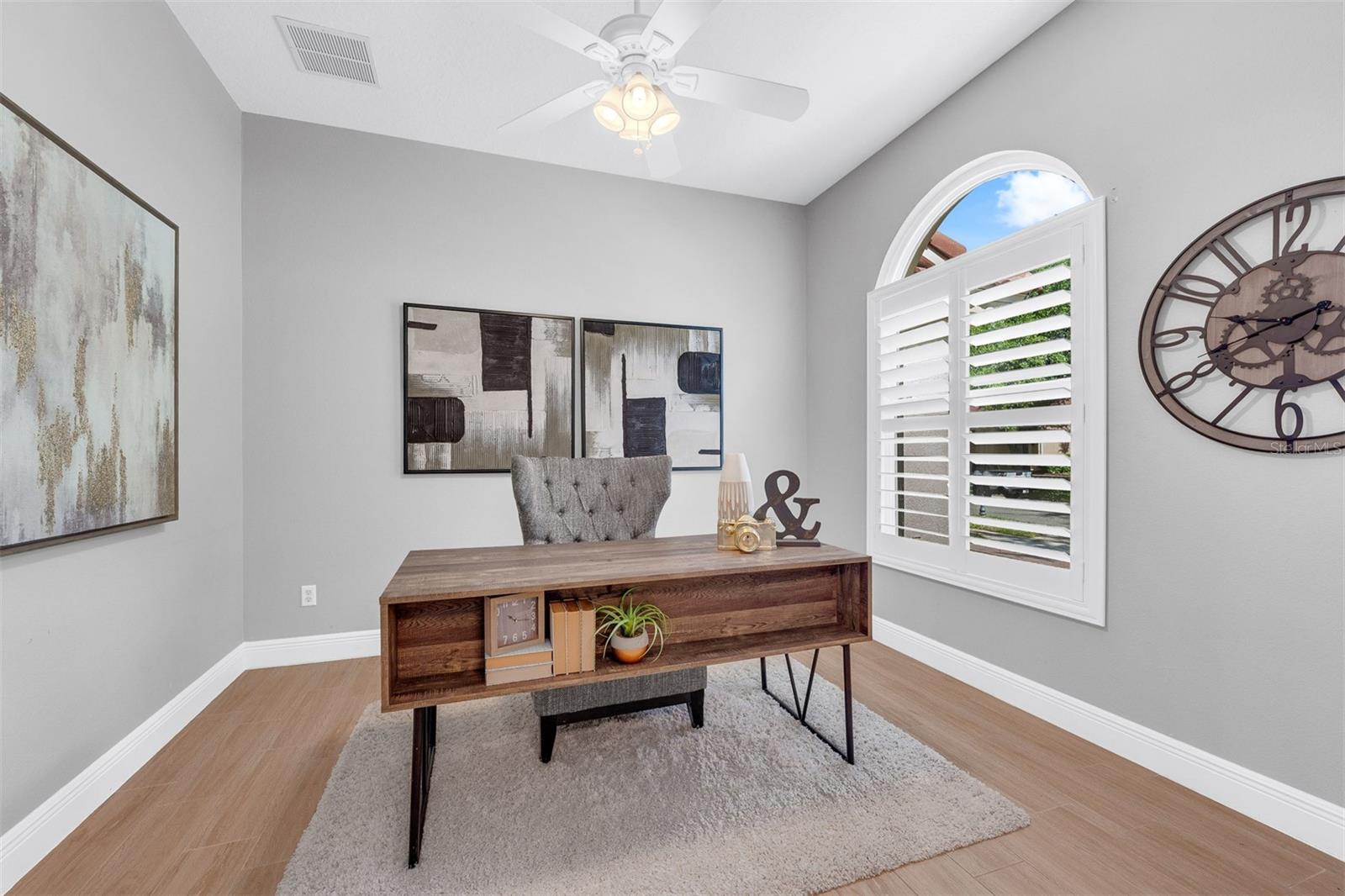 Image 20 of 33 For 1430 Glenwick Drive