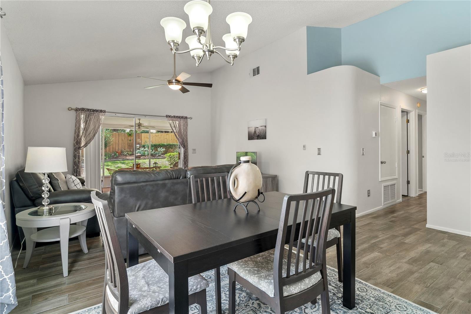 Image 14 of 40 For 1311 Century Oak Drive