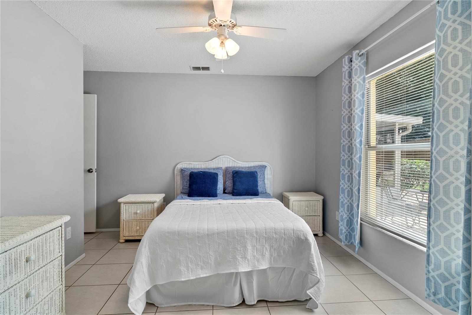 Image 20 of 40 For 1311 Century Oak Drive