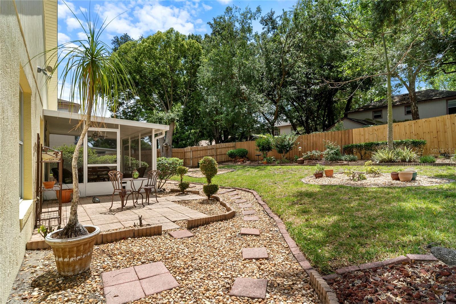 Image 29 of 40 For 1311 Century Oak Drive