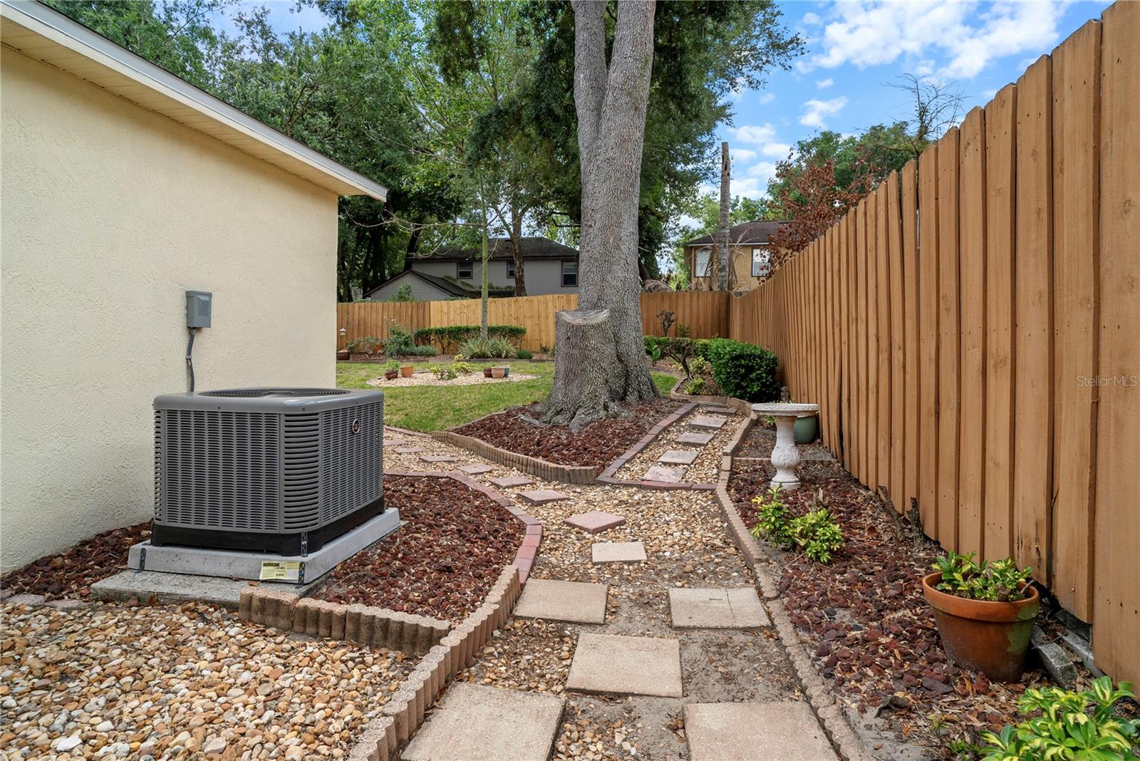 Image 33 of 40 For 1311 Century Oak Drive