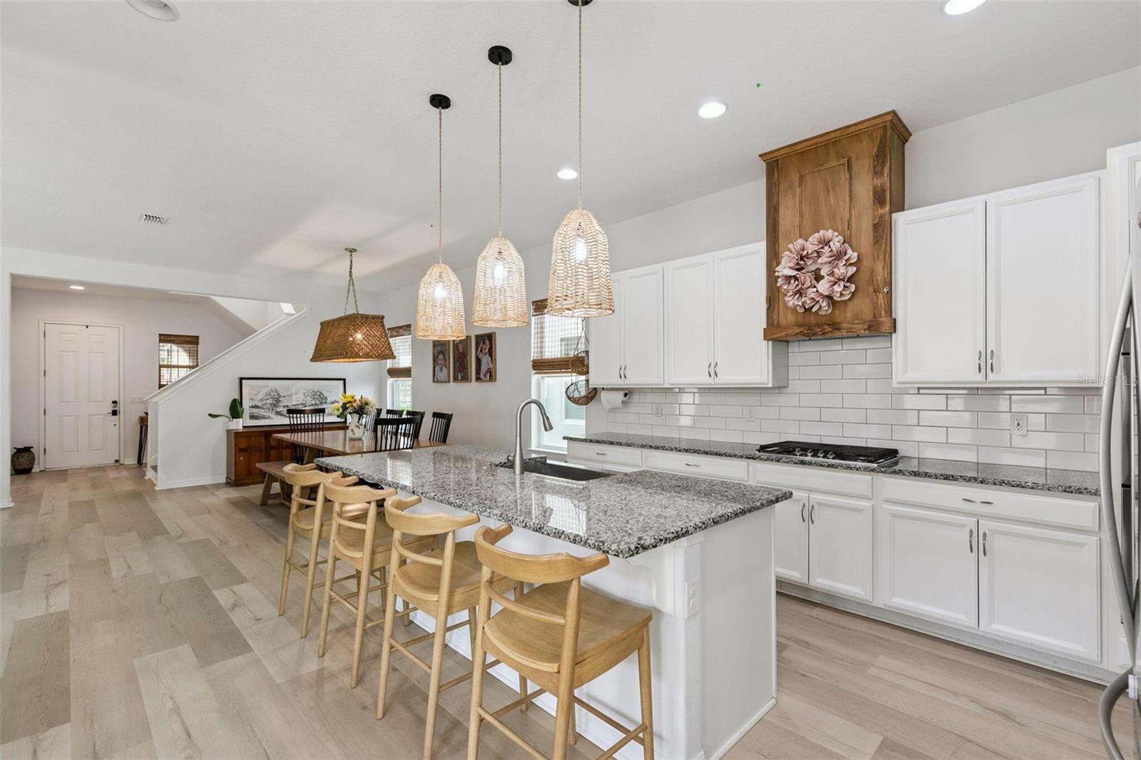 Image 13 of 36 For 17059 Harbor Oak Parkway
