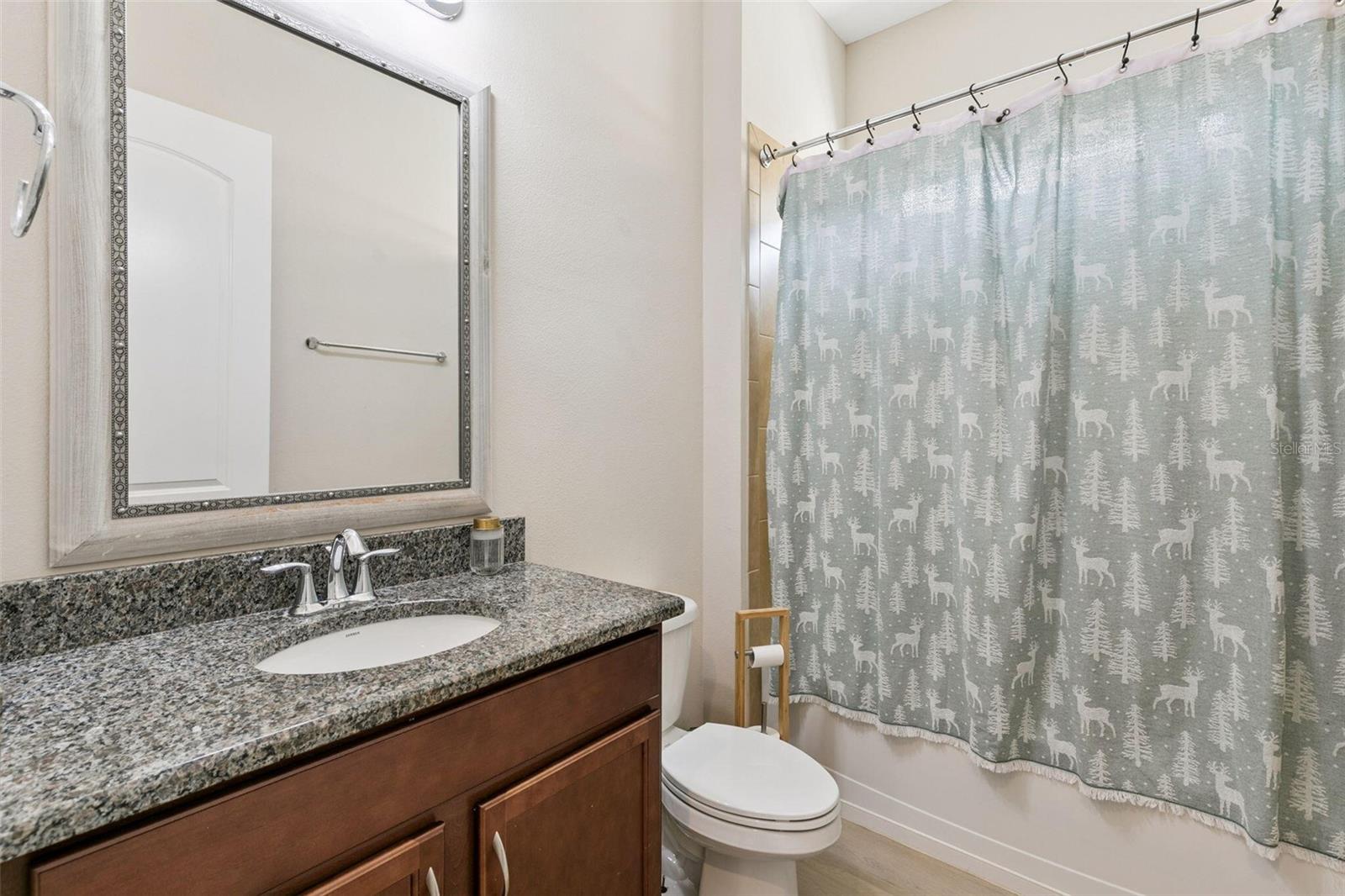 Image 18 of 36 For 17059 Harbor Oak Parkway