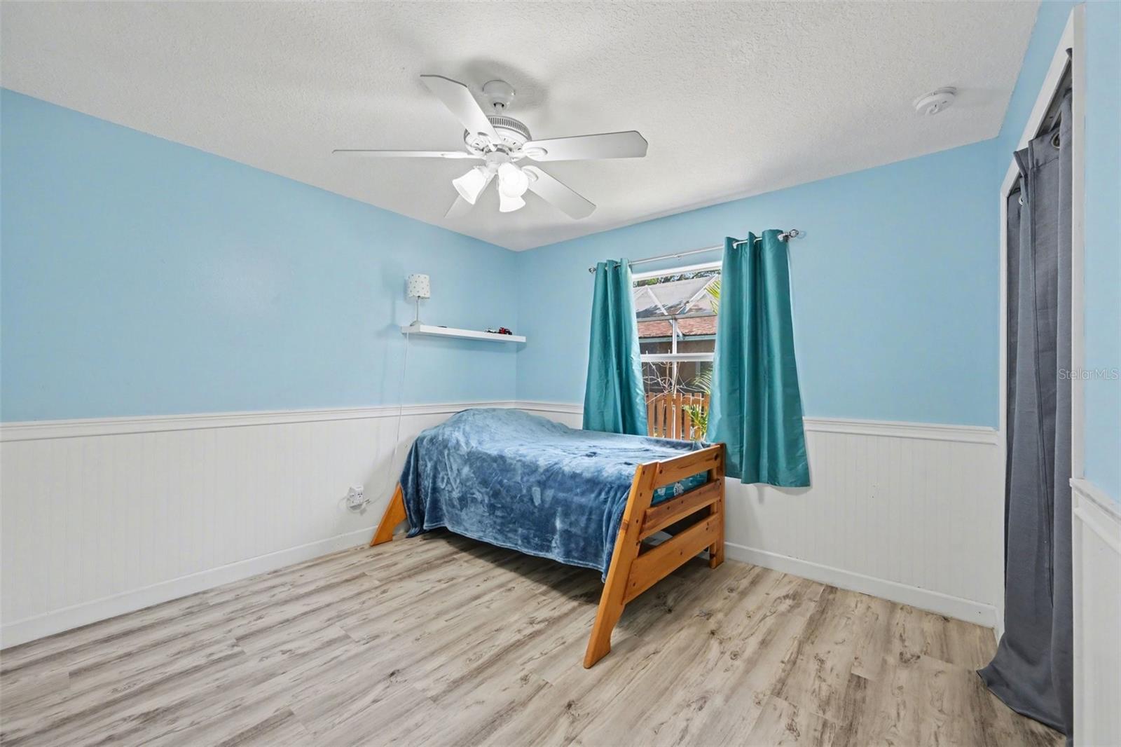 Listing photo id 18 for 3621 Tipperary Drive