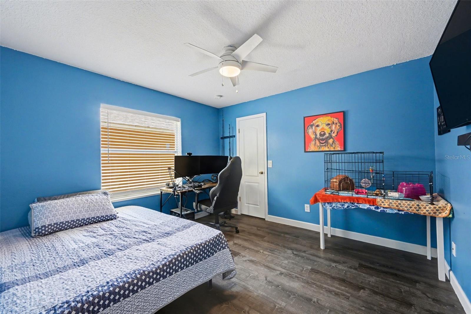 Listing photo id 19 for 3621 Tipperary Drive