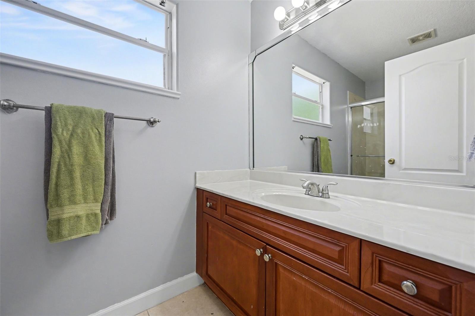 Listing photo id 25 for 3621 Tipperary Drive