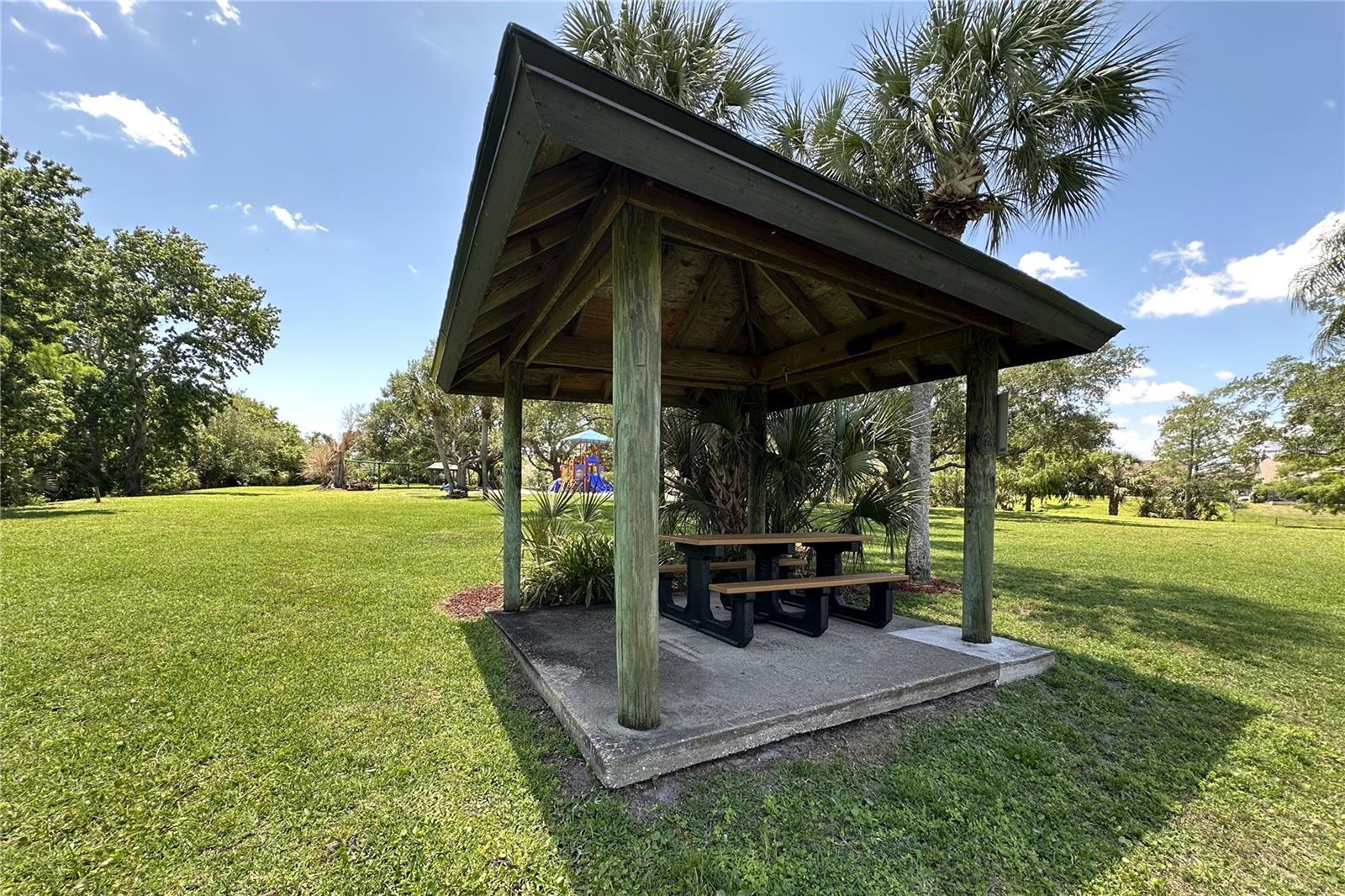 Listing photo id 46 for 3621 Tipperary Drive