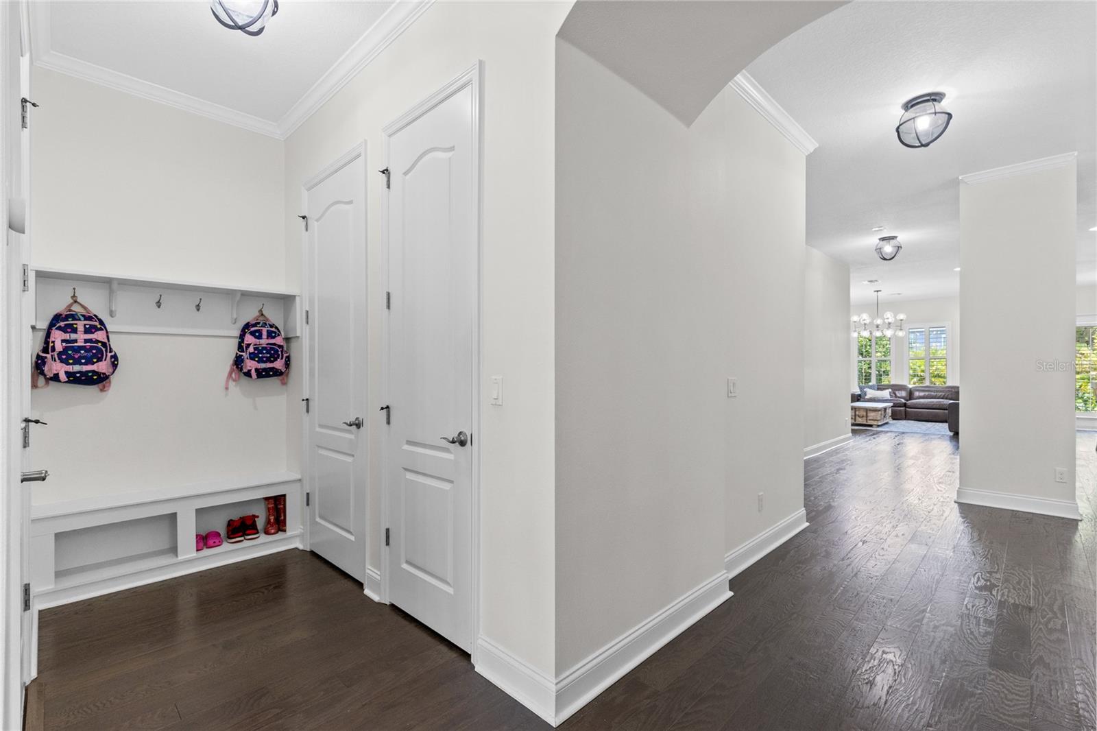 Image 19 of 52 For 9433 Bordet Court