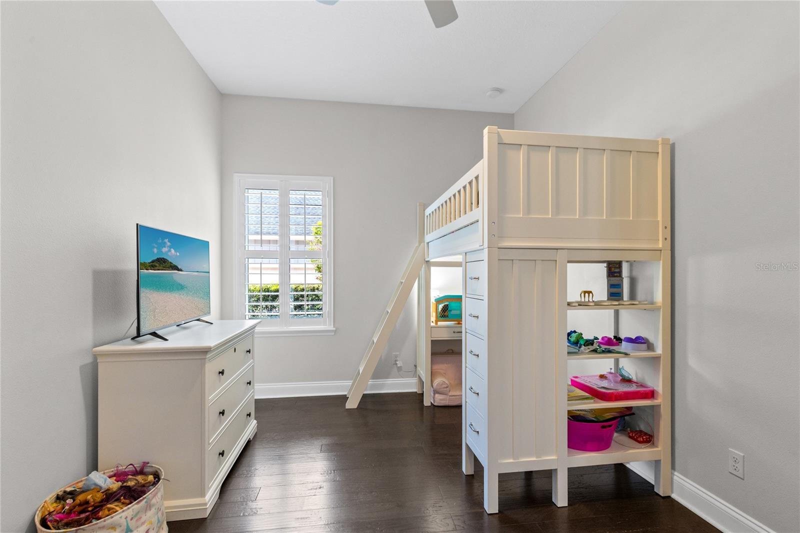 Image 28 of 52 For 9433 Bordet Court