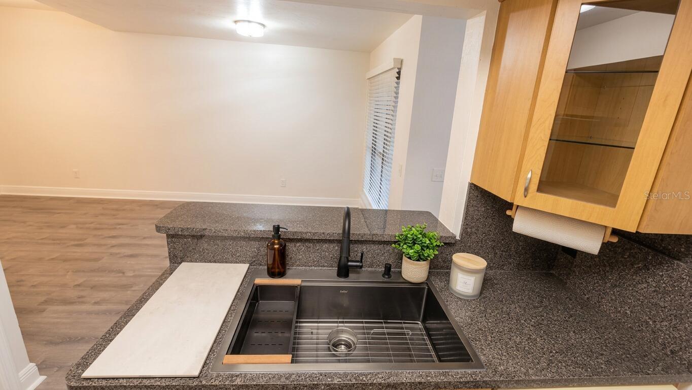 Image 15 of 19 For 900 62nd Boulevard B6