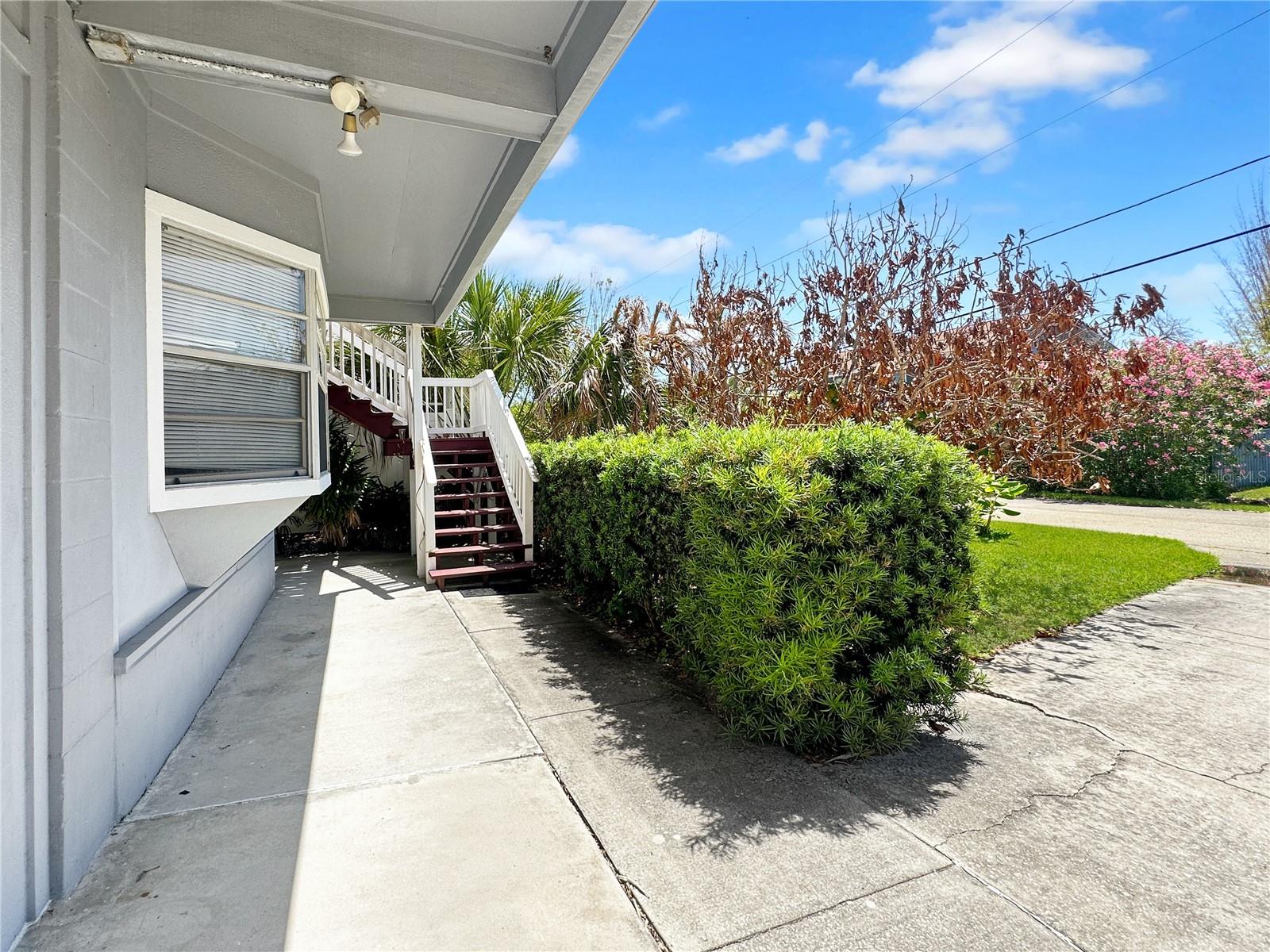 Image 8 of 30 For 824 Garfish Avenue