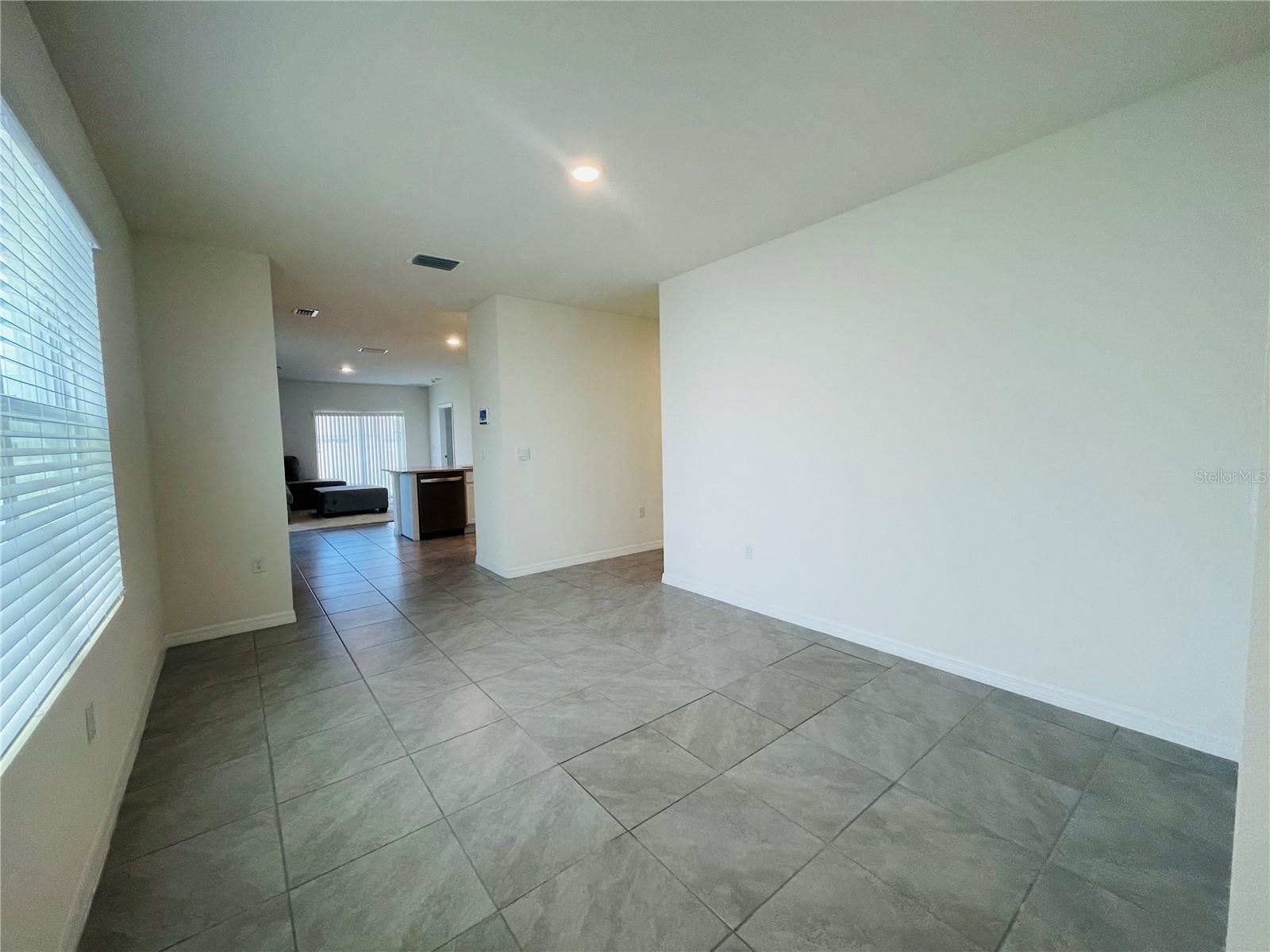 Image 13 of 16 For 17043 Oval Rum Drive