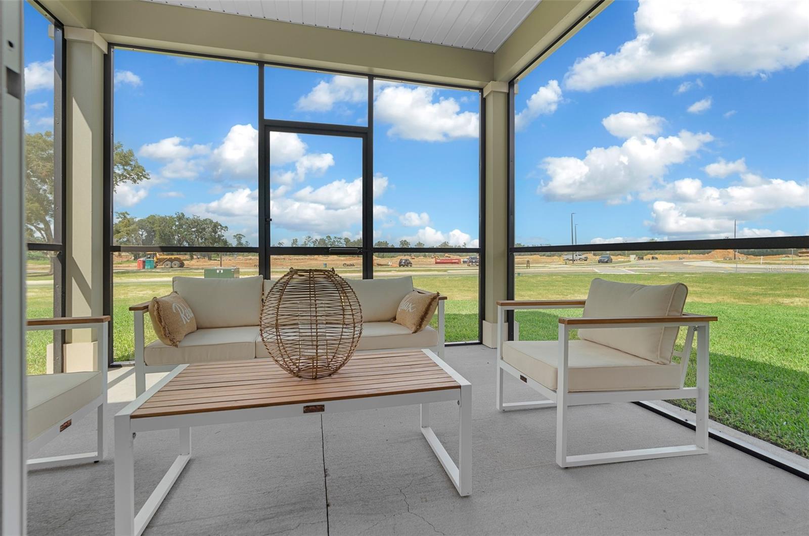 Image 3 of 3 For 8712 67th Circle