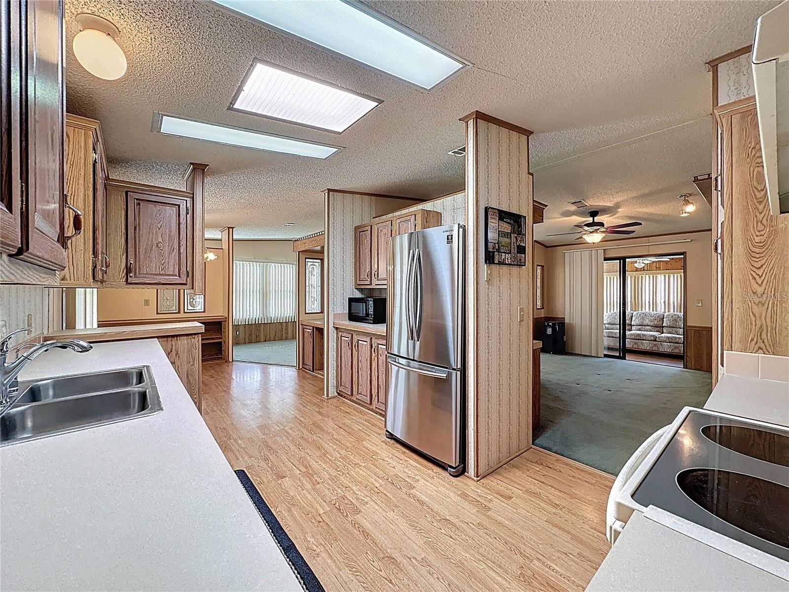Image 12 of 29 For 449 Tivoli Park Drive