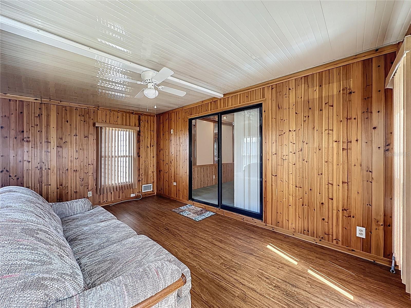 Image 15 of 29 For 449 Tivoli Park Drive