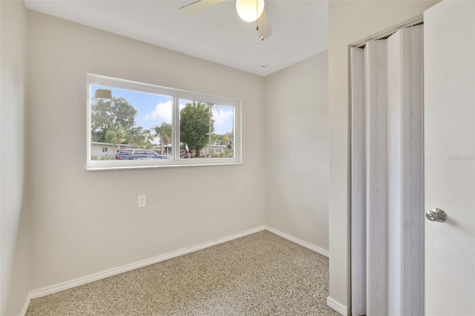 Image 19 of 34 For 2331 Oak Street
