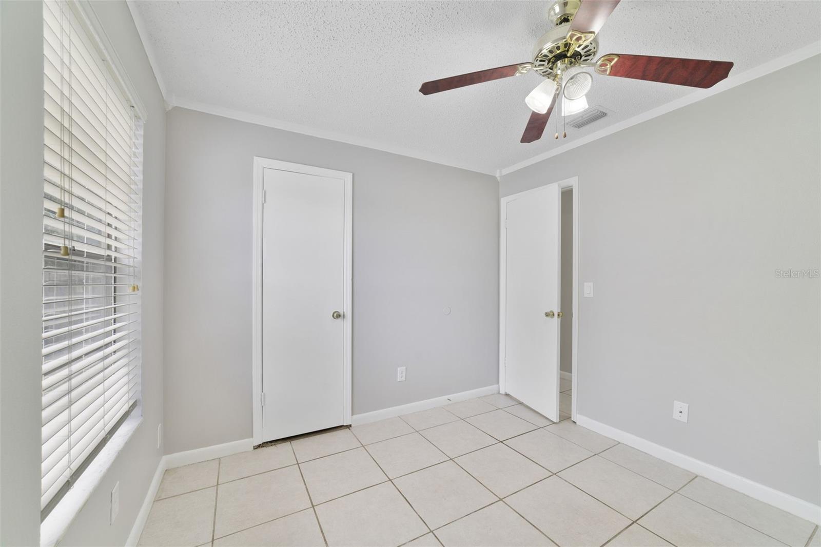 Image 11 of 17 For 5450 Peaco Place