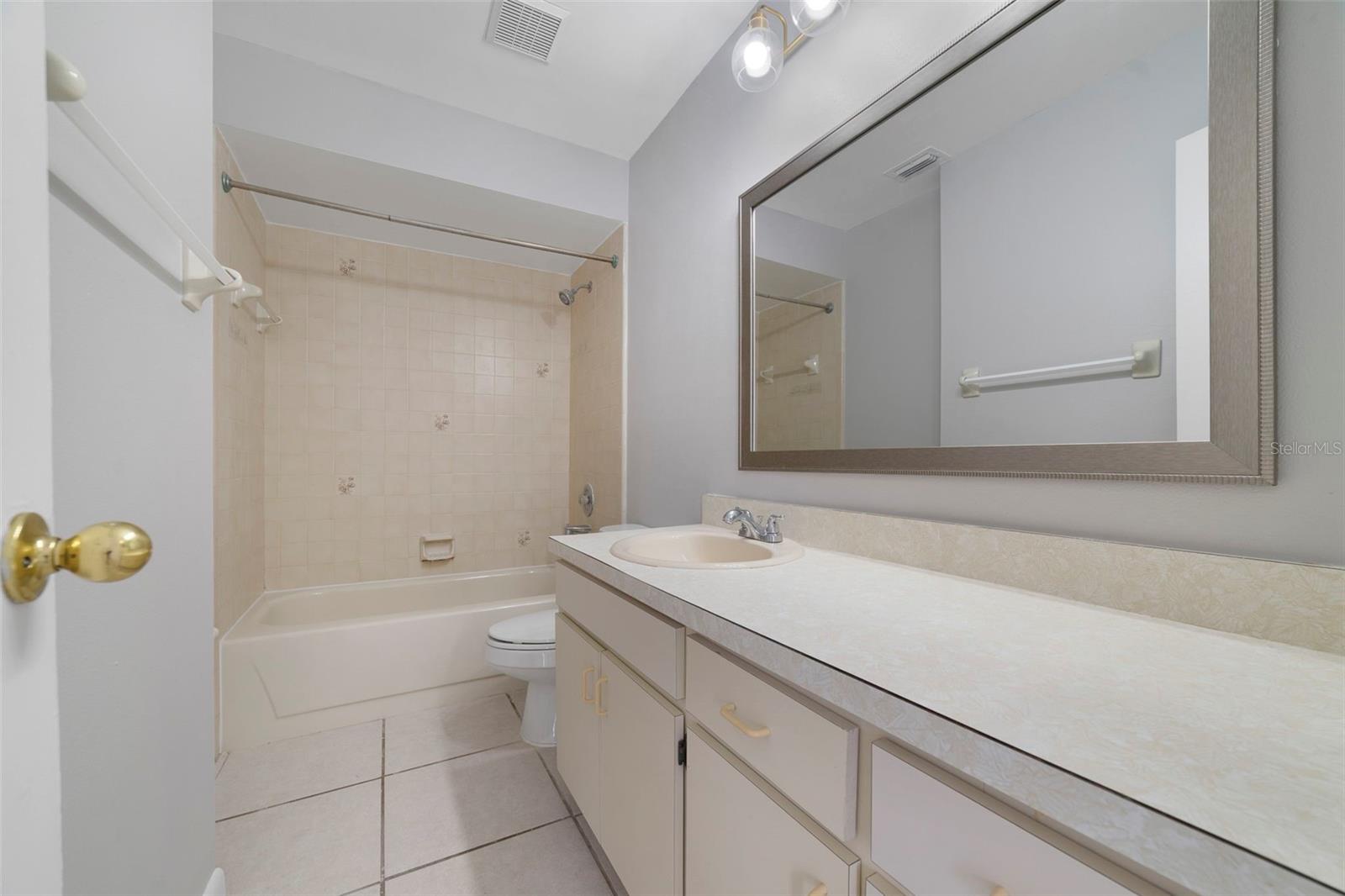 Image 15 of 17 For 5450 Peaco Place