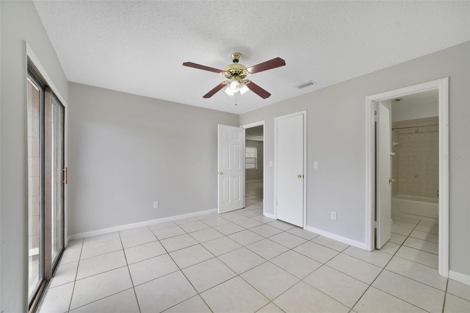 Image 9 of 17 For 5450 Peaco Place