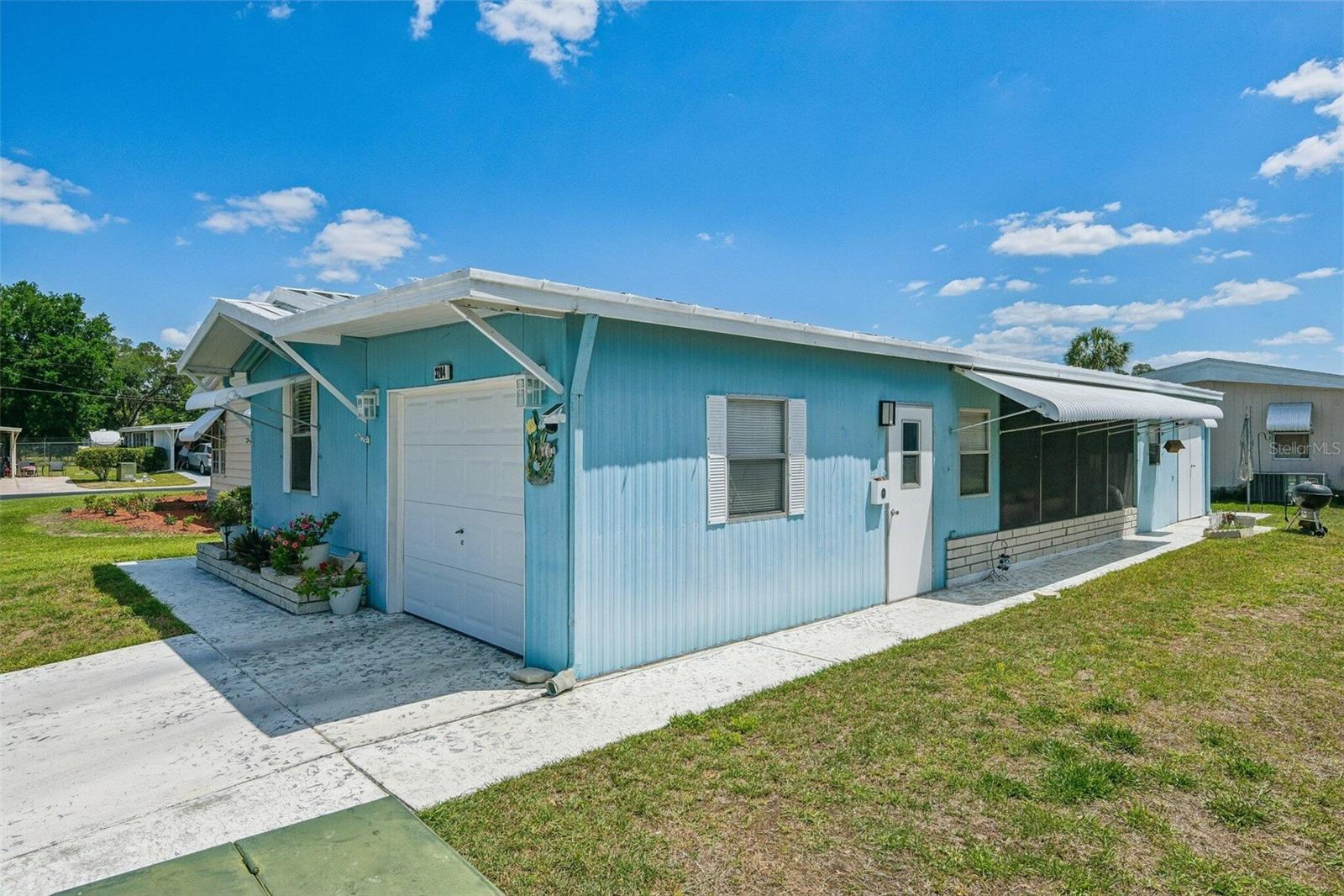 Image 2 of 17 For 3204 Pond Hollow Street