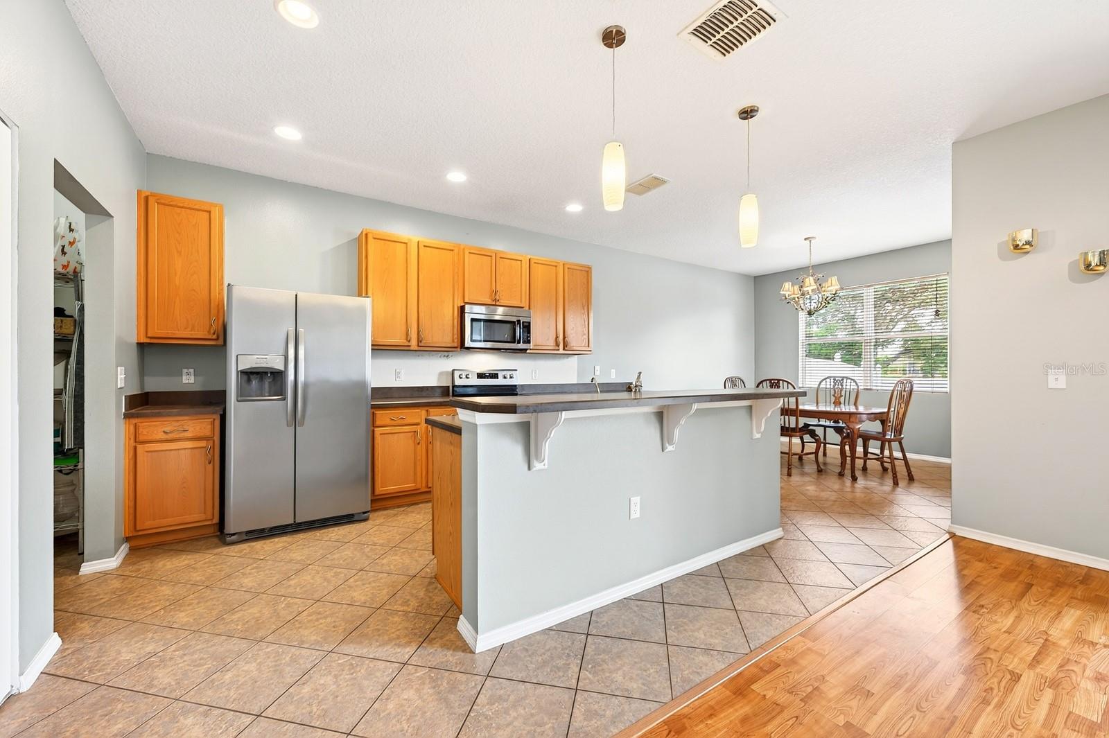 Image 11 of 41 For 1681 Strathmore Circle
