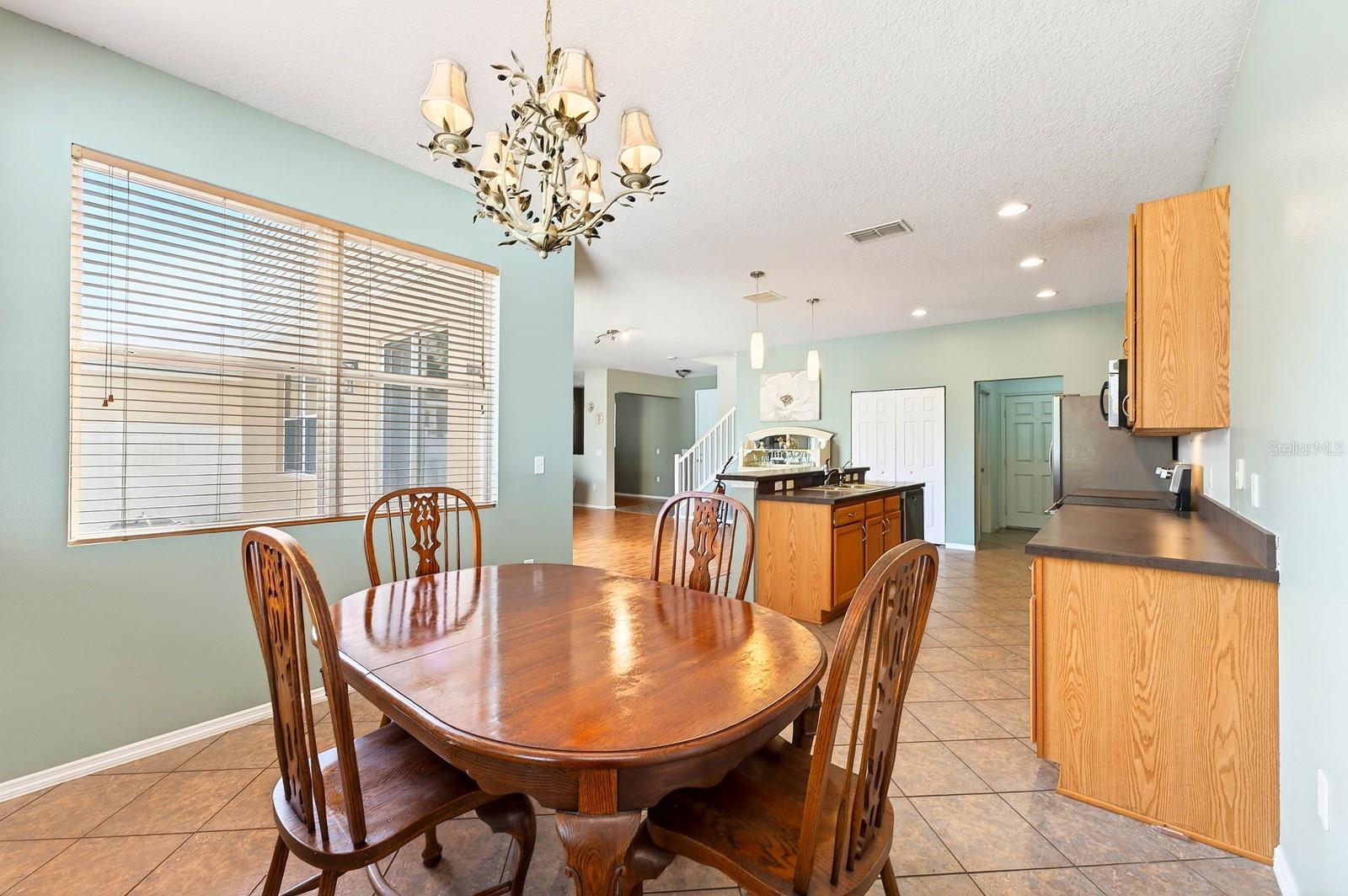 Image 12 of 41 For 1681 Strathmore Circle