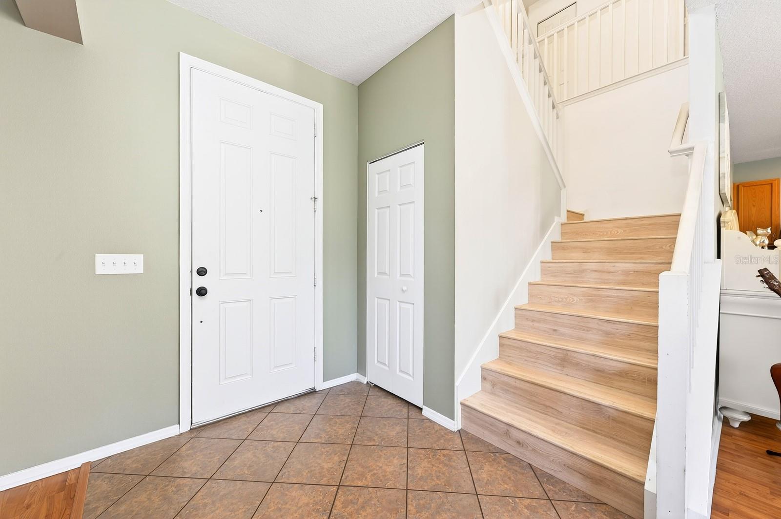 Image 4 of 41 For 1681 Strathmore Circle