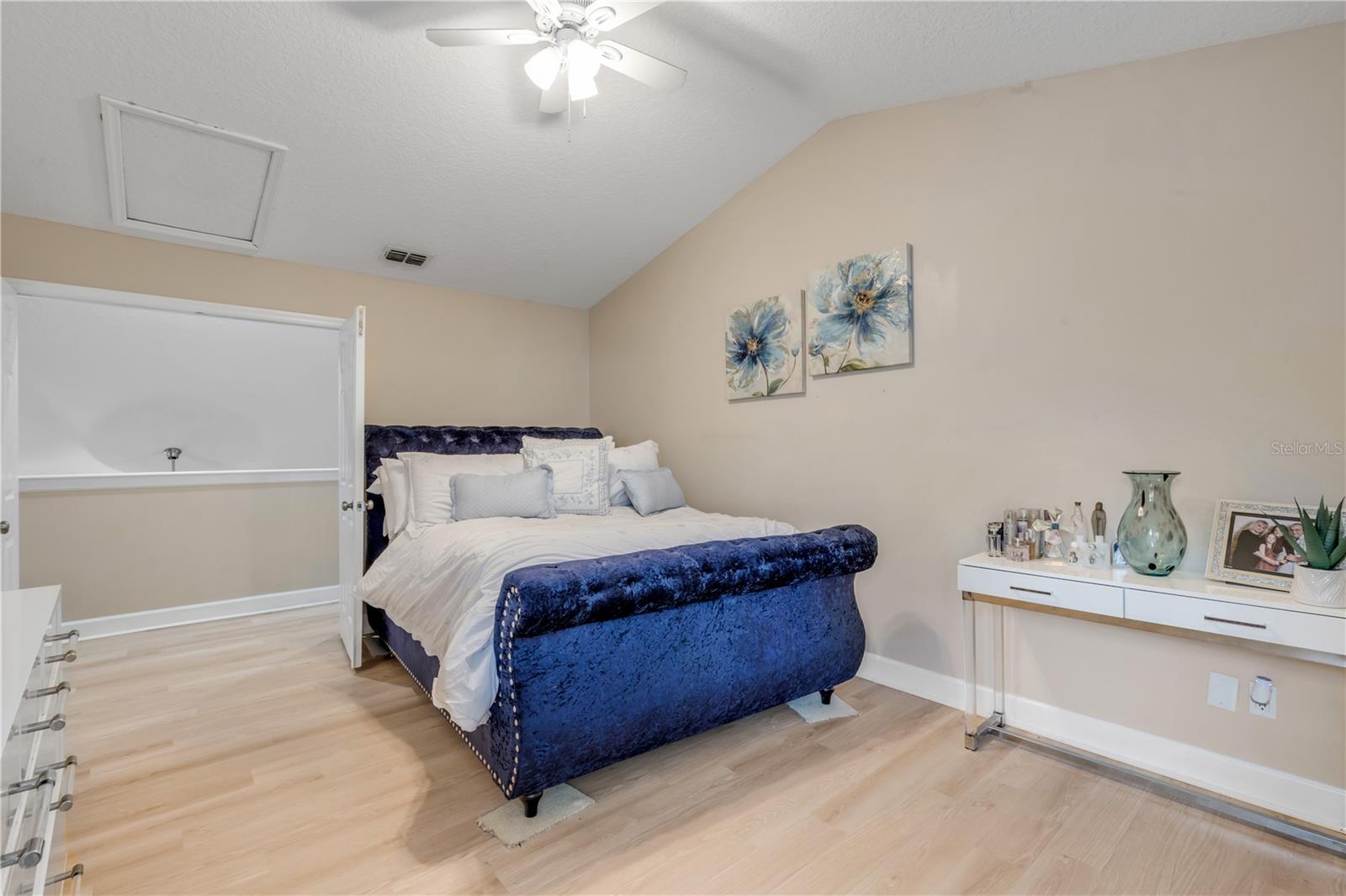 Image 18 of 40 For 1570 Farrindon Circle