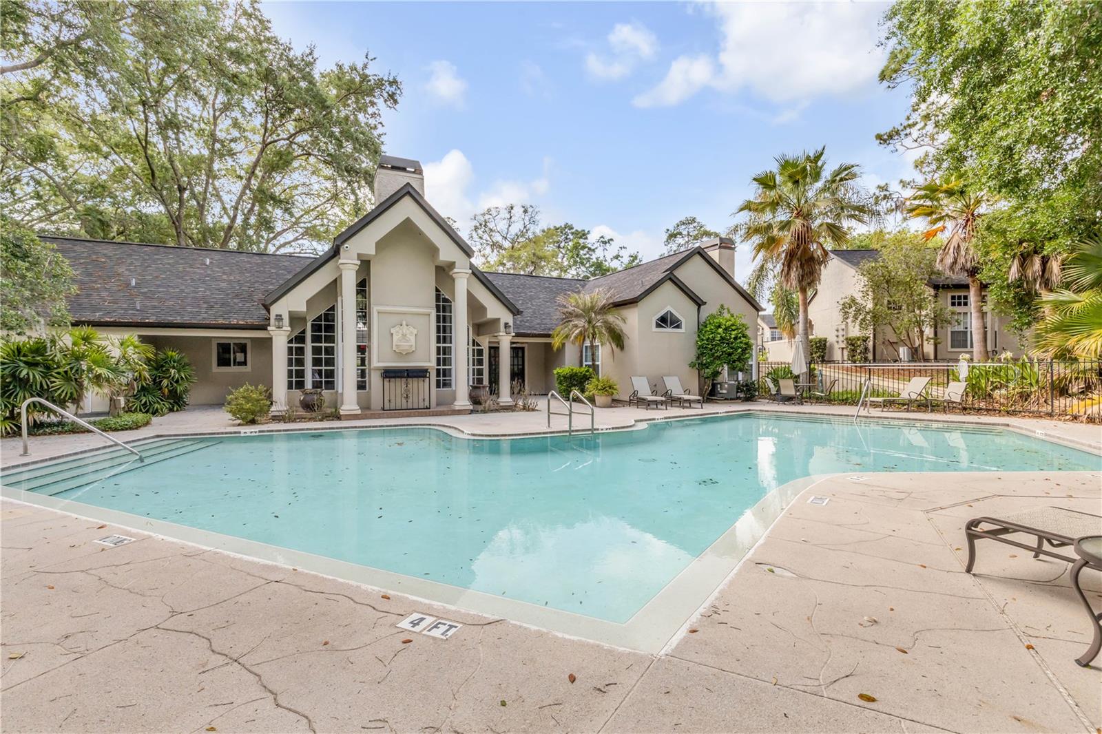 Image 33 of 40 For 1570 Farrindon Circle
