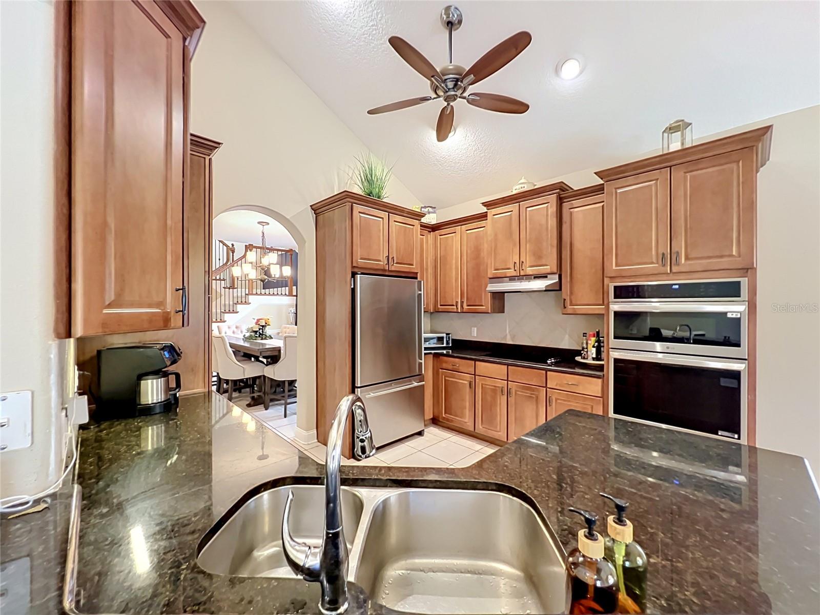 Image 16 of 33 For 6977 Dolce Street