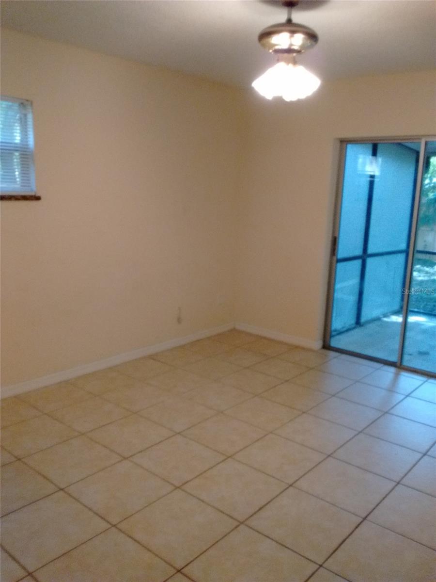 Image 7 of 13 For 4033 Anna Drive