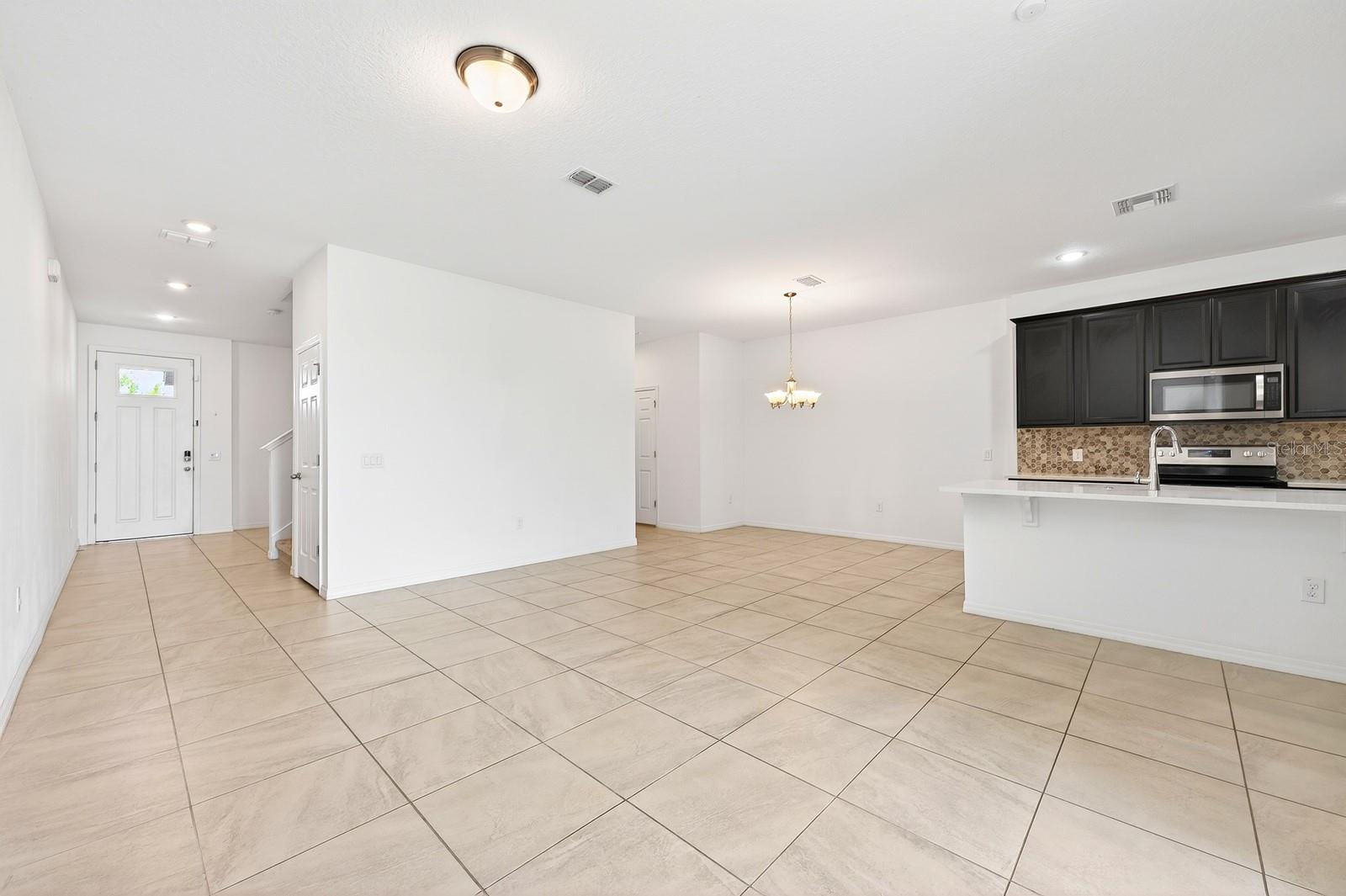 Image 10 of 34 For 15523 Willow Arbor Circle