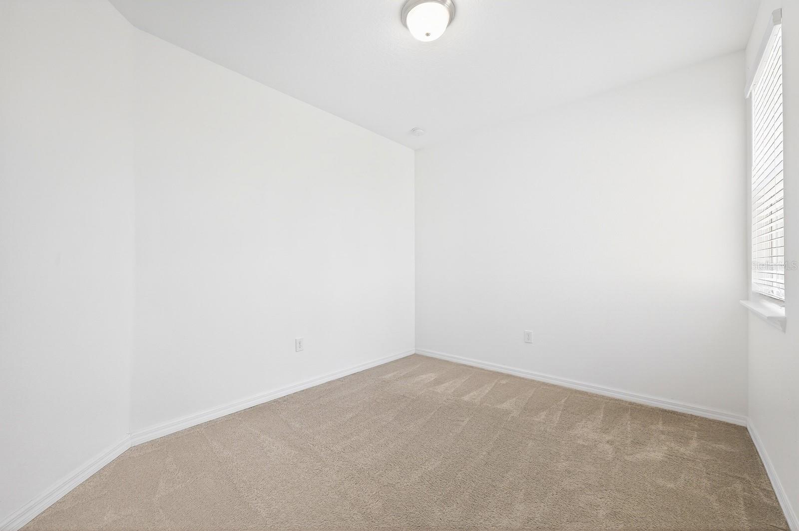 Image 18 of 34 For 15523 Willow Arbor Circle