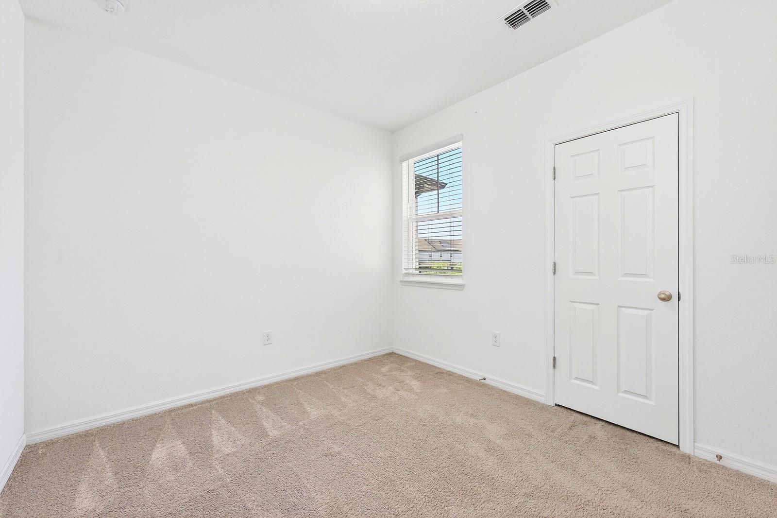 Image 19 of 34 For 15523 Willow Arbor Circle