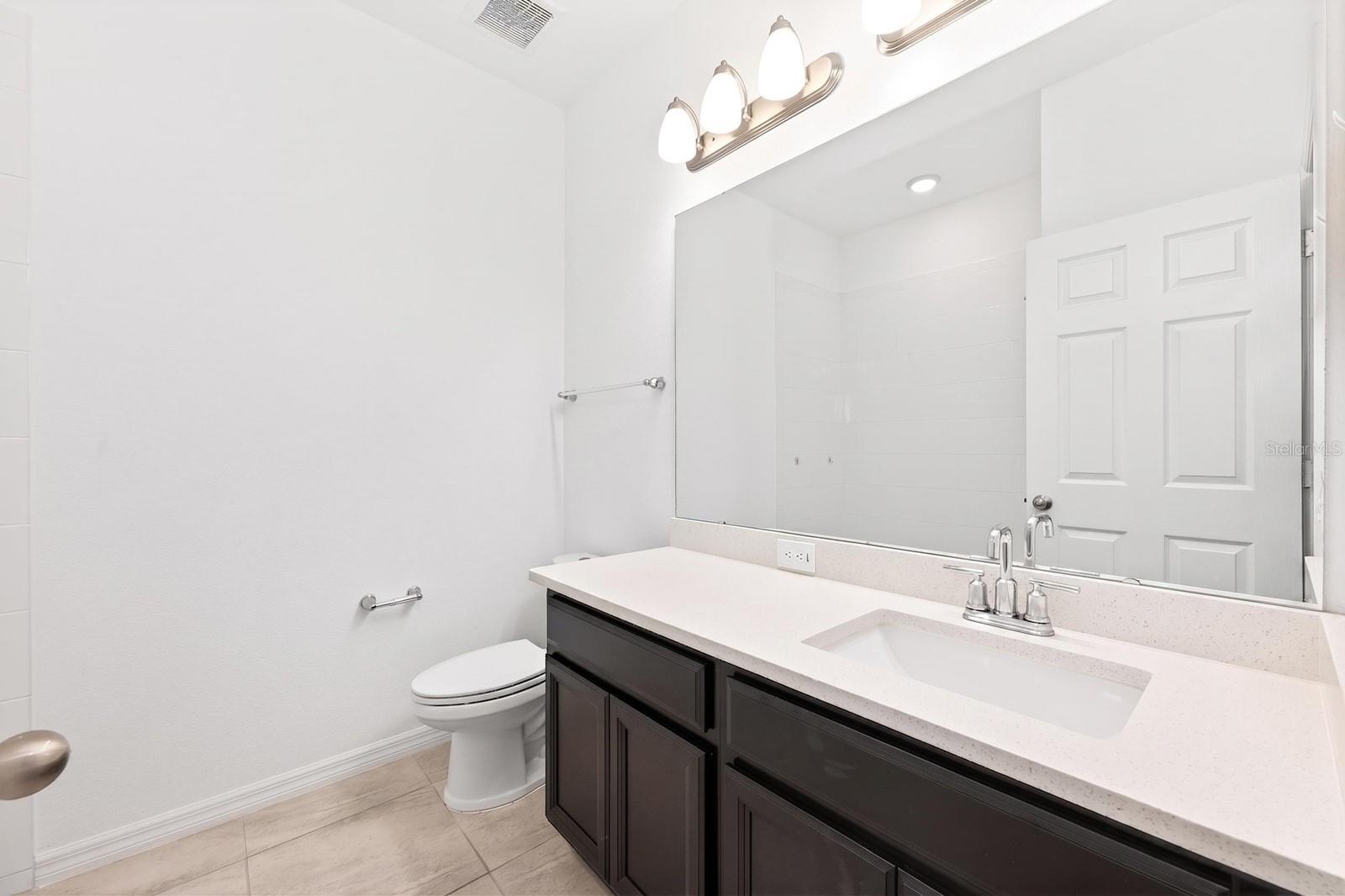 Image 20 of 34 For 15523 Willow Arbor Circle