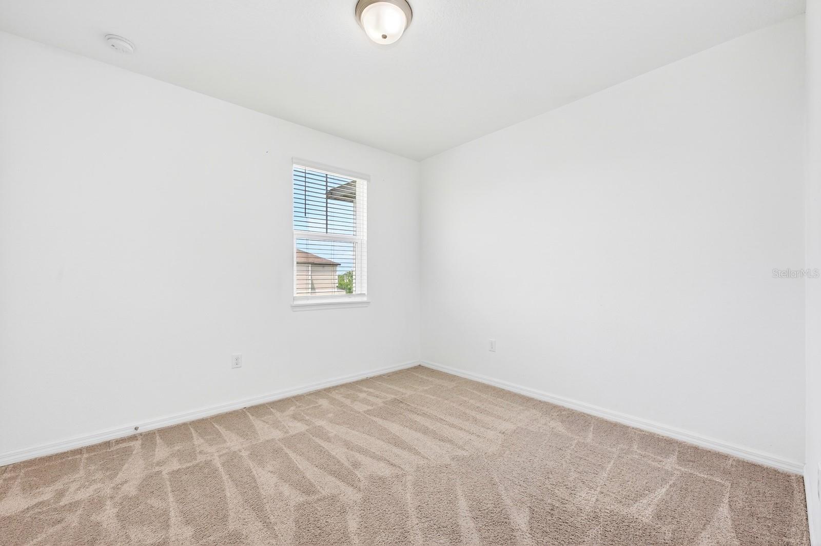 Image 21 of 34 For 15523 Willow Arbor Circle