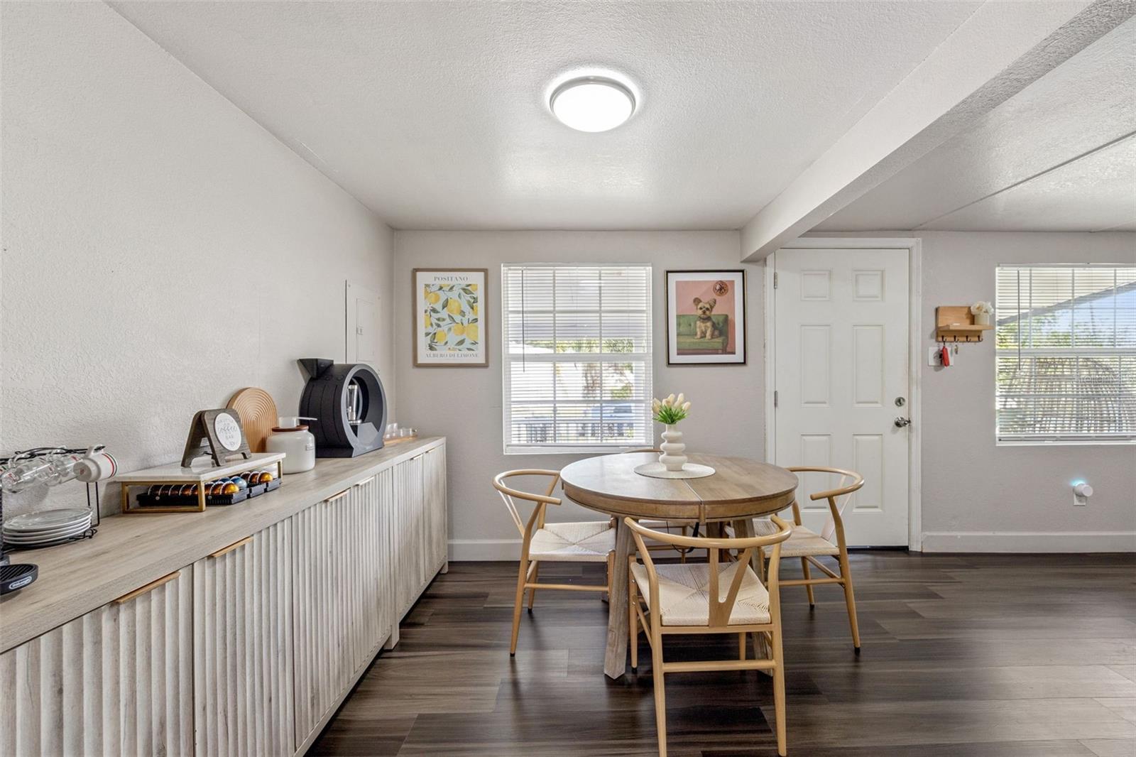 Image 12 of 26 For 5212 Aloha Street