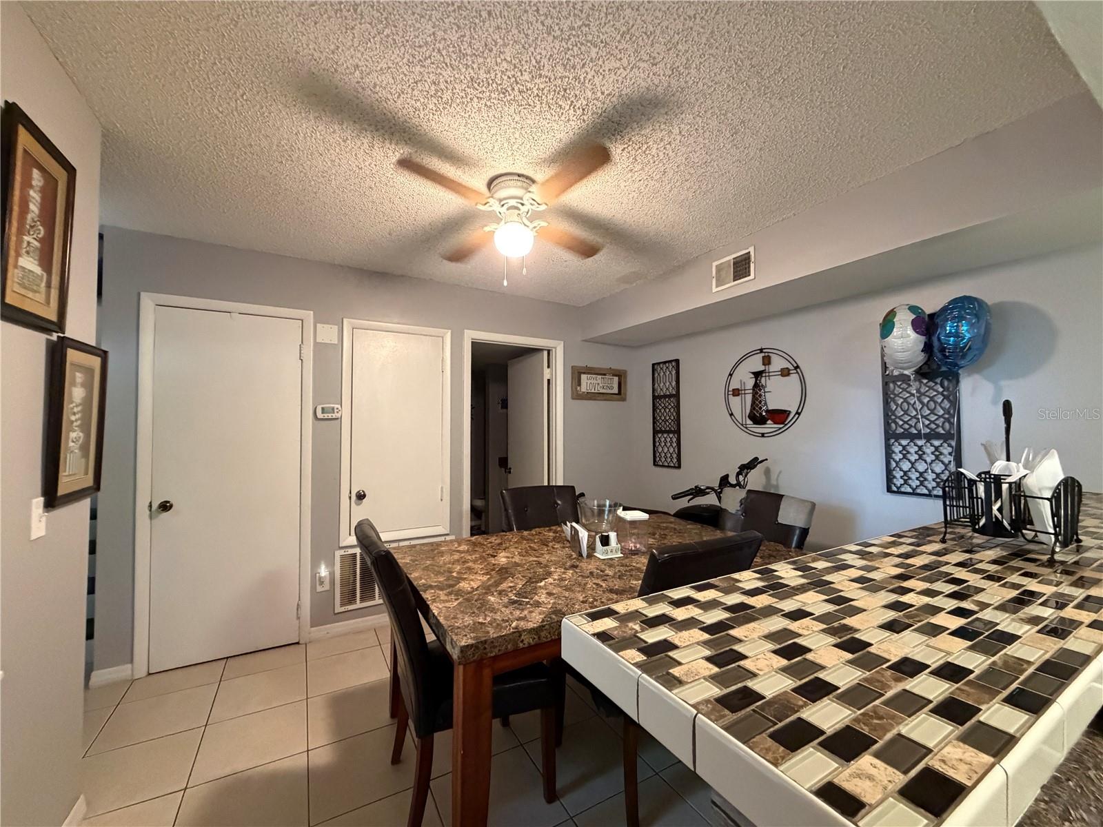 Image 10 of 22 For 4574 Lighthouse Circle 23