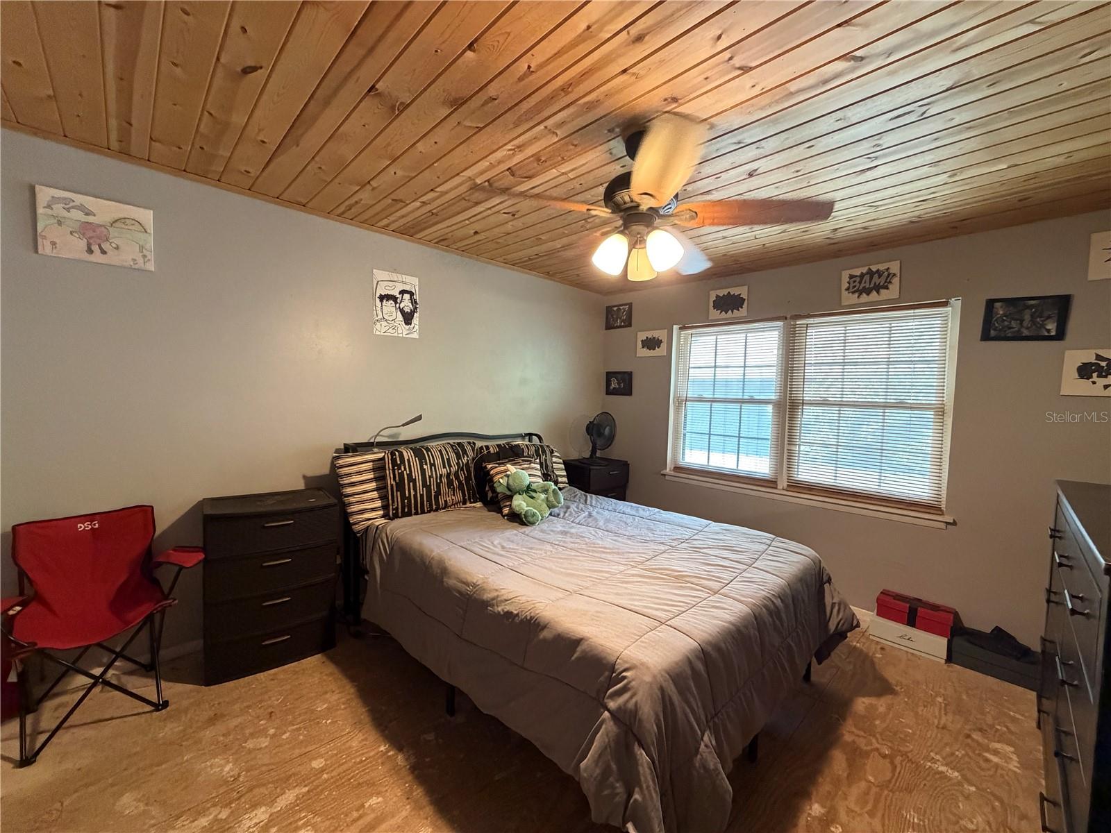 Image 14 of 22 For 4574 Lighthouse Circle 23