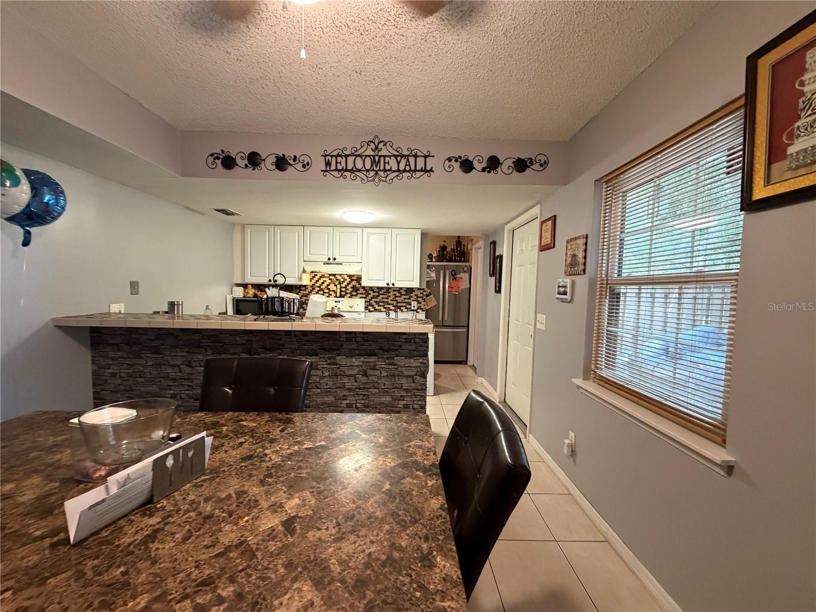 Image 17 of 22 For 4574 Lighthouse Circle 23