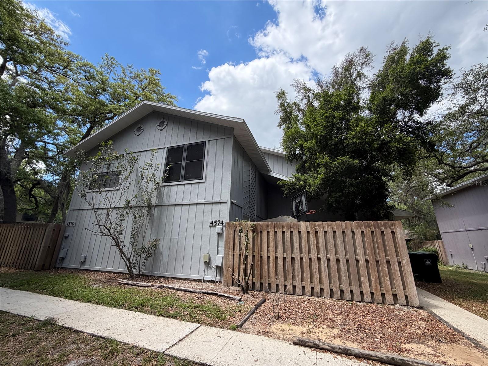 Image 3 of 22 For 4574 Lighthouse Circle 23