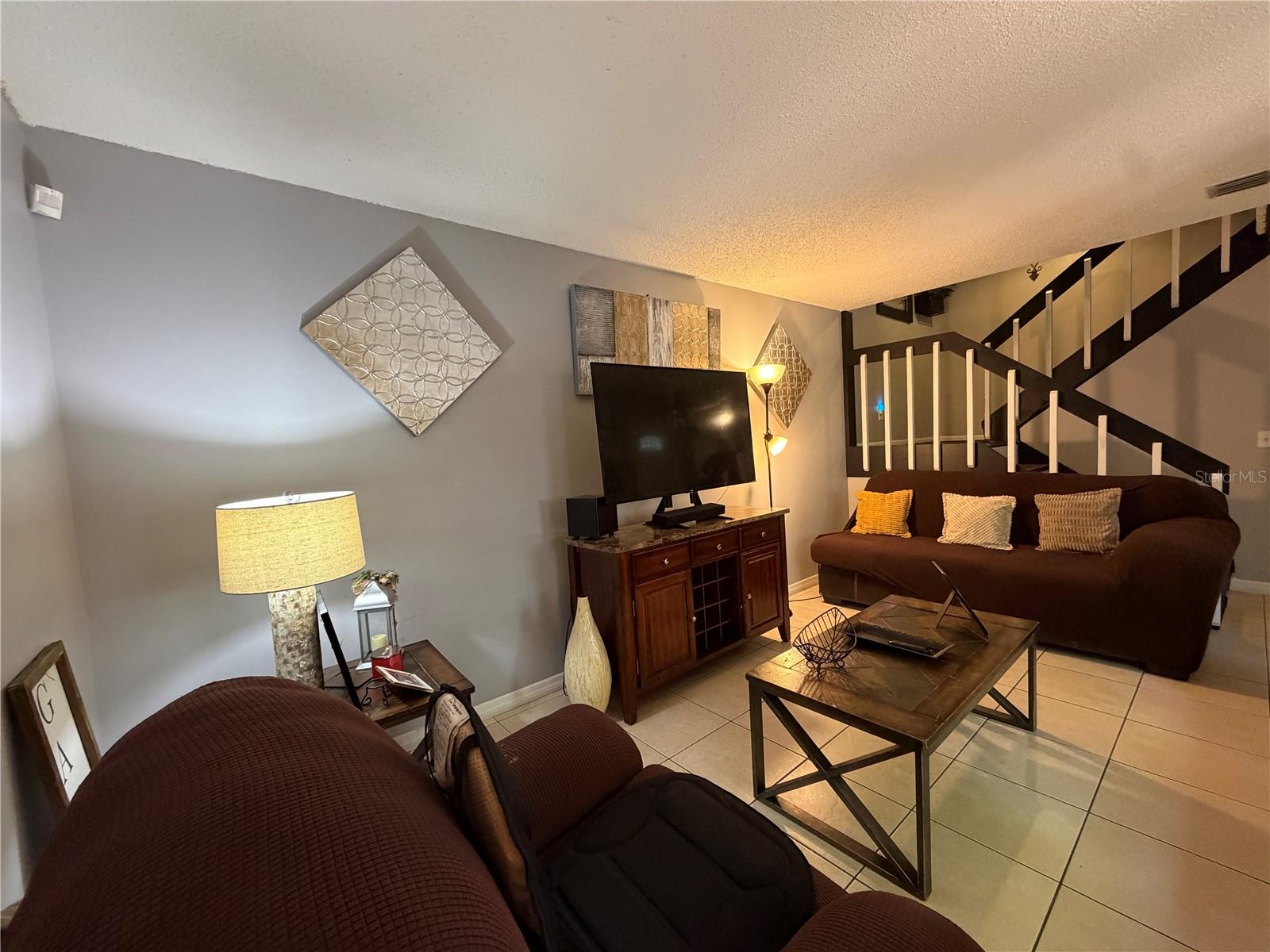 Image 9 of 22 For 4574 Lighthouse Circle 23