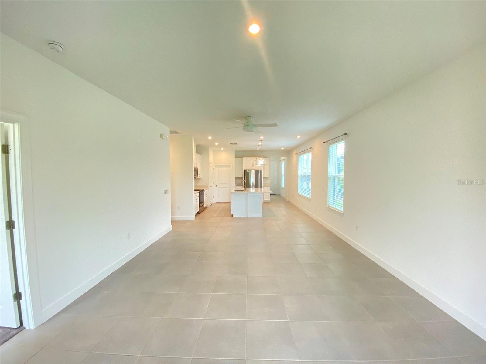 Image 8 of 20 For 2182 Palm Tree Drive