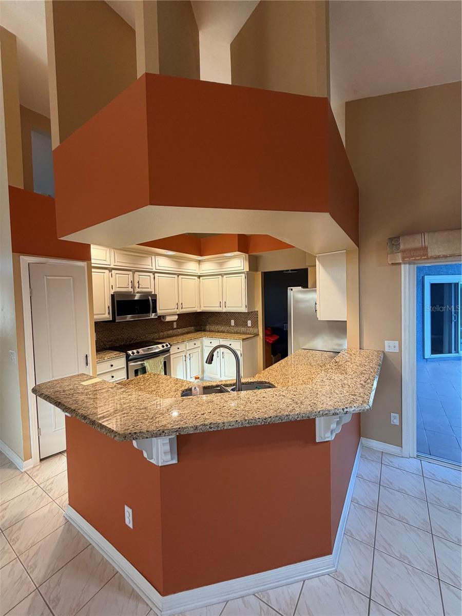 Image 4 of 22 For 745 Silverwood Drive