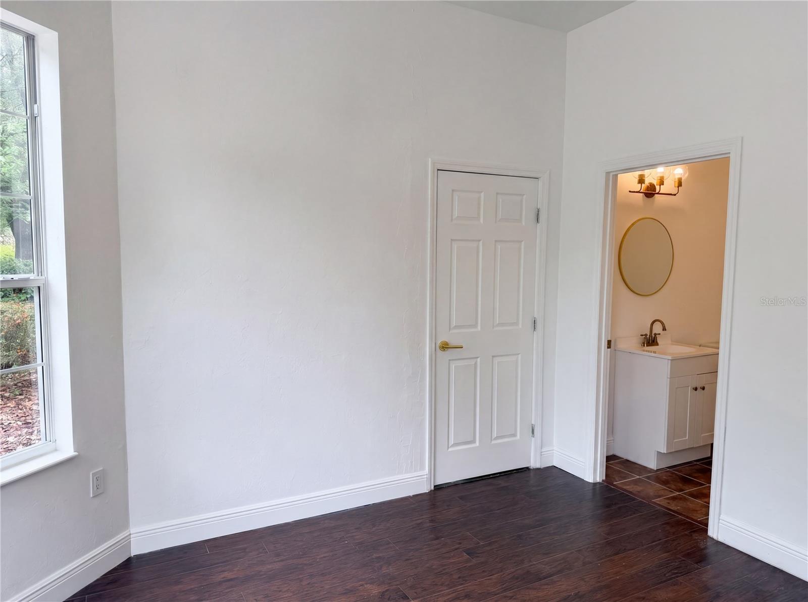 Image 8 of 30 For 9405 31st Lane