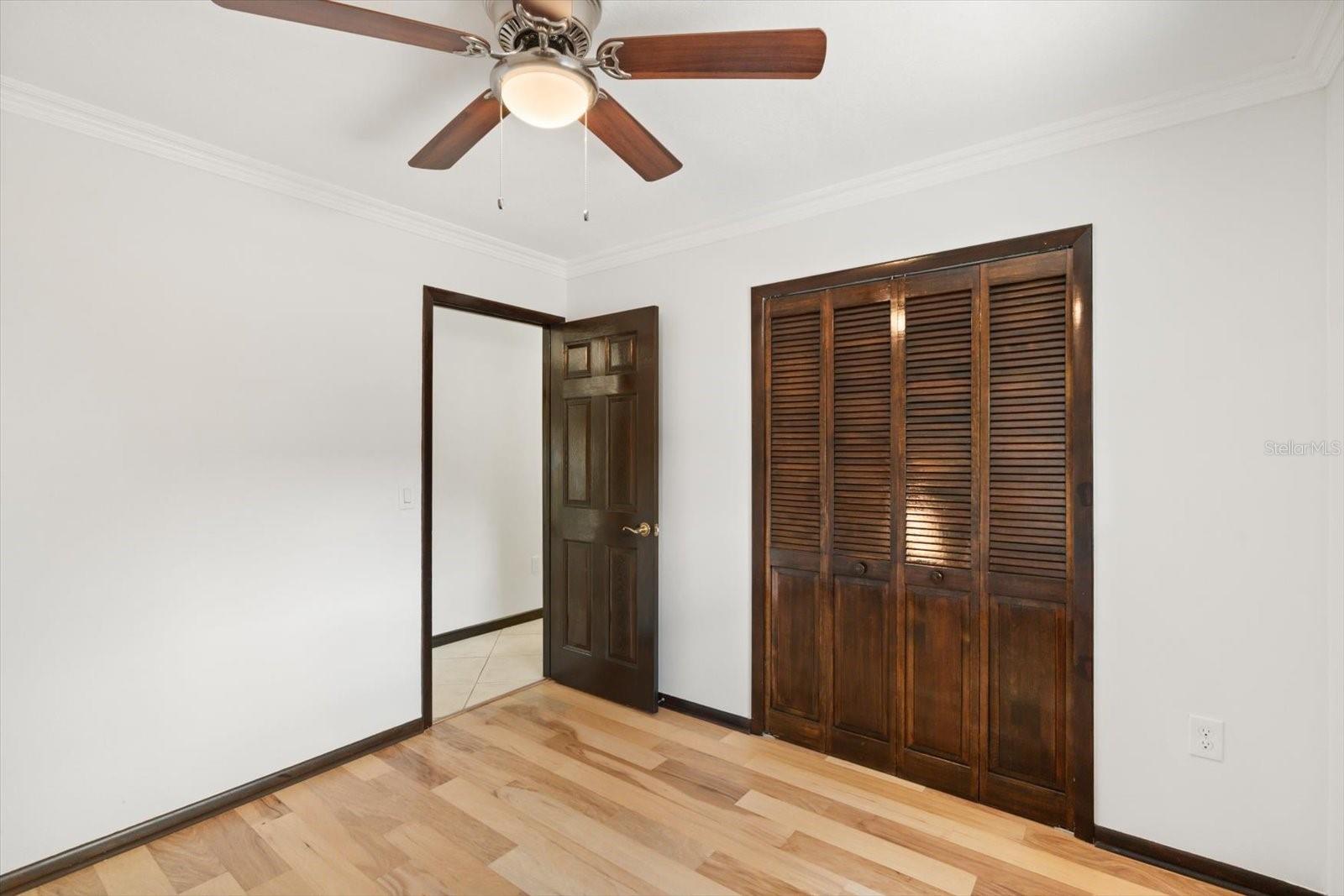 Image 17 of 51 For 4940 Caspian Court