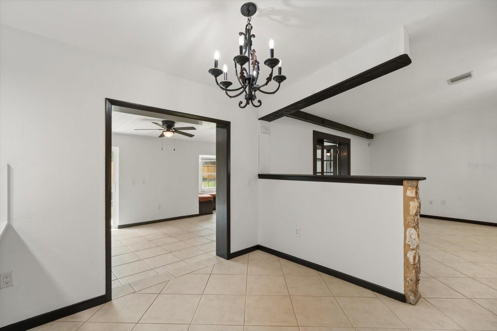Image 22 of 51 For 4940 Caspian Court