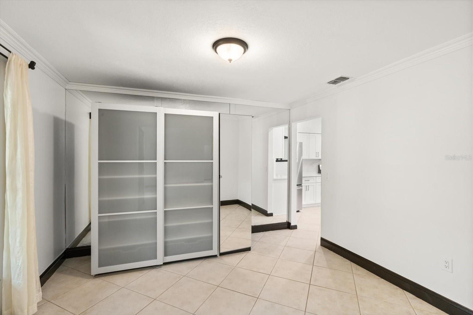 Image 24 of 51 For 4940 Caspian Court