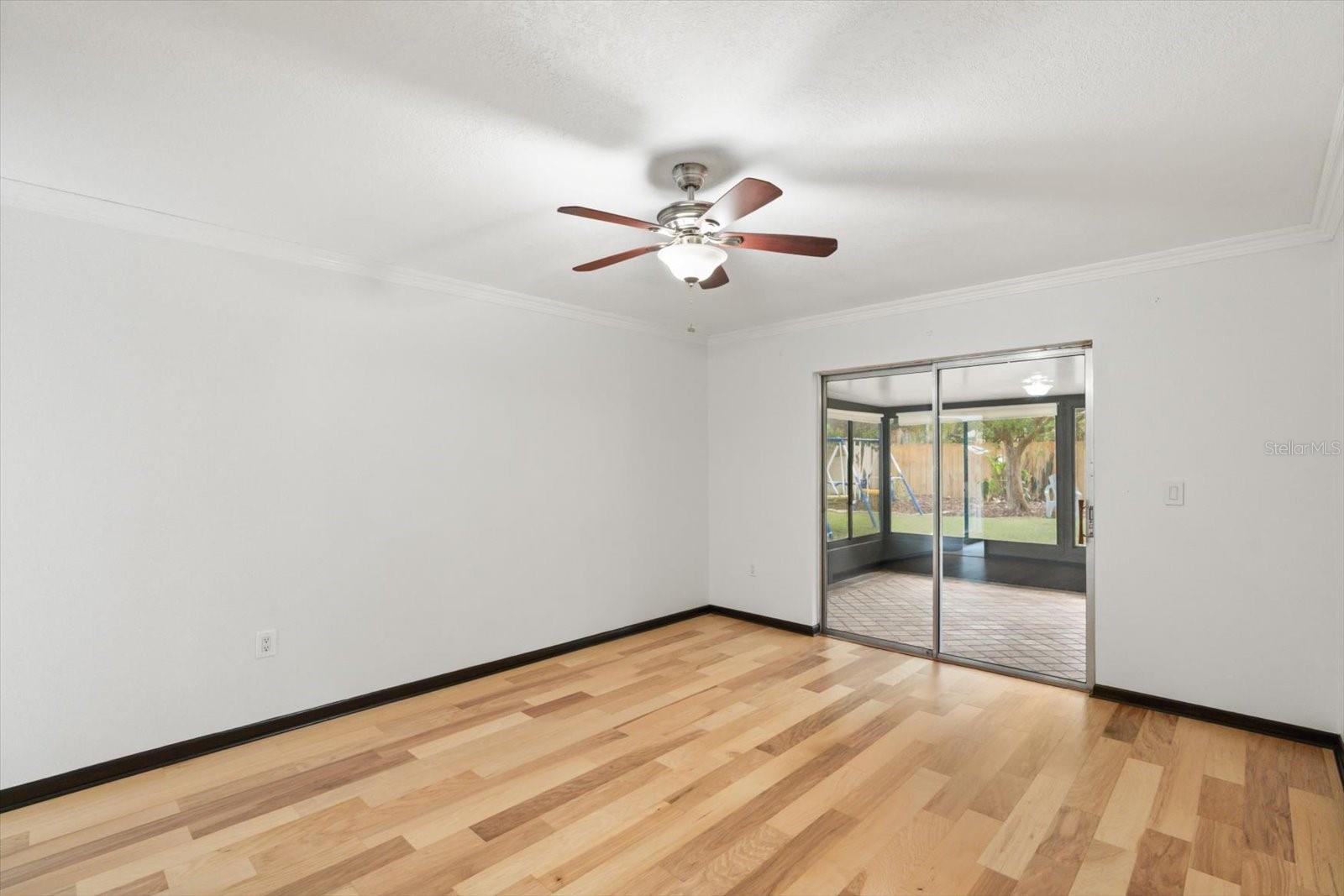 Image 33 of 51 For 4940 Caspian Court